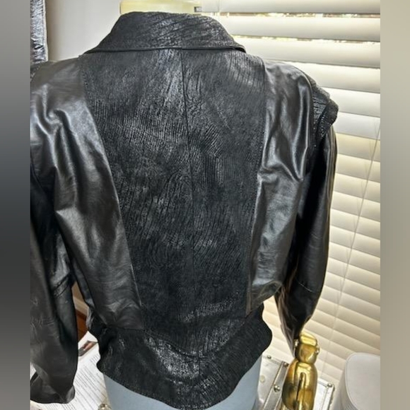 VTG 80's Black Leather jacket - Picture 11 of 11